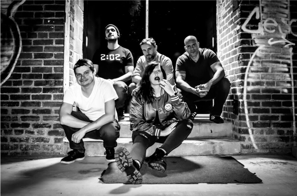 White Ford Bronco: DC's All '90s Band-image