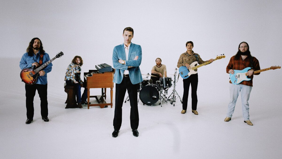 The Red Clay Strays-image