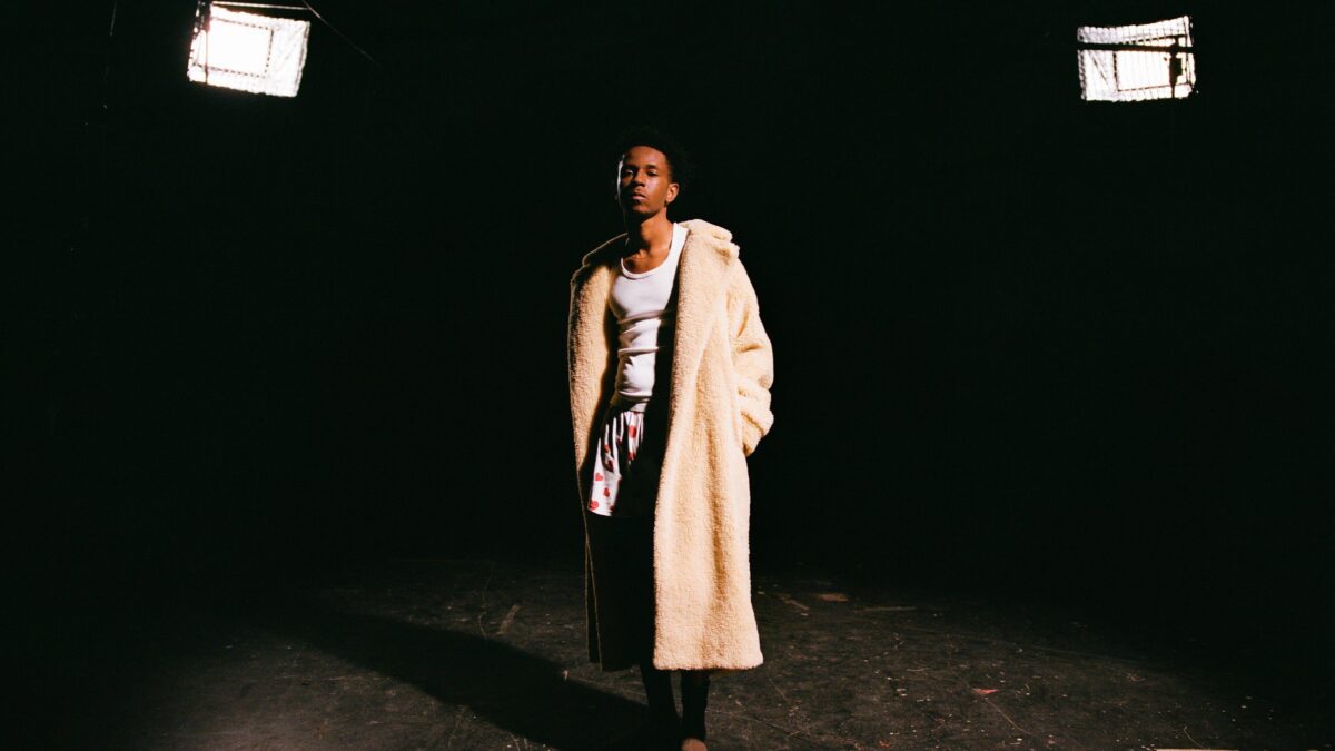 Isaia Huron - Mister Lovebomb's Tiny Little Tour-image