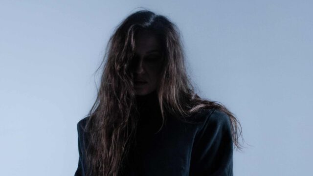 Clara La San – Chosen Silen...