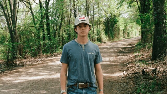Waylon Wyatt – Dustpiles Wo...