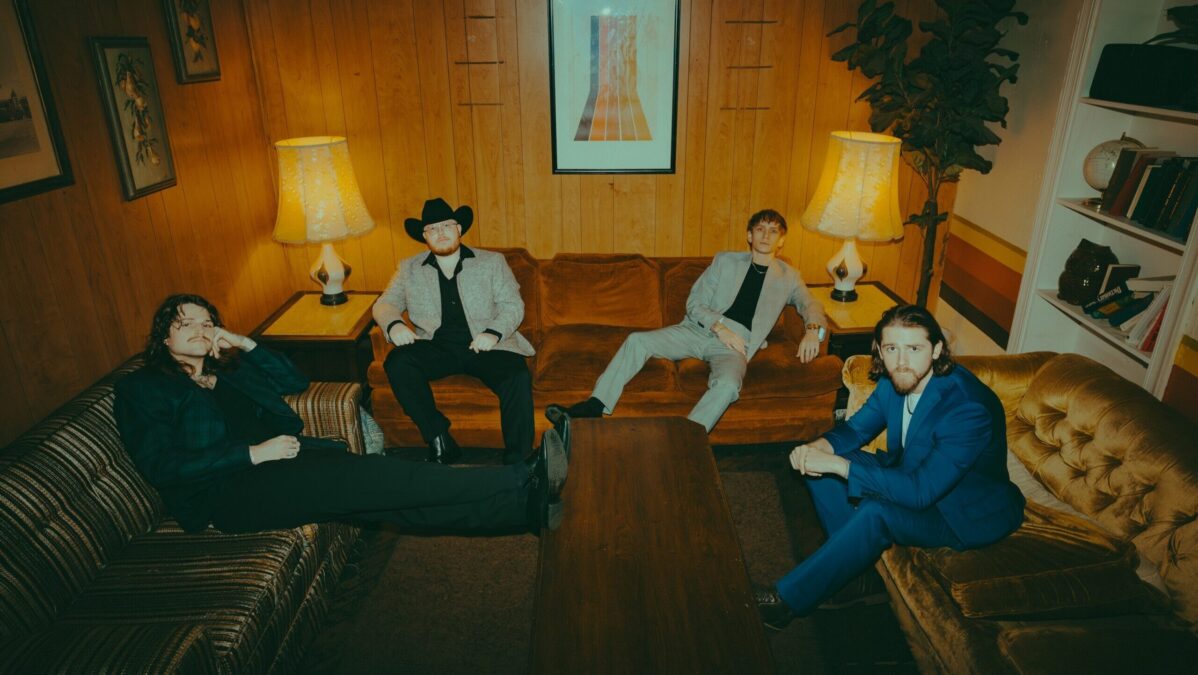 FOX N' VEAD - Playing The Game Tour-image