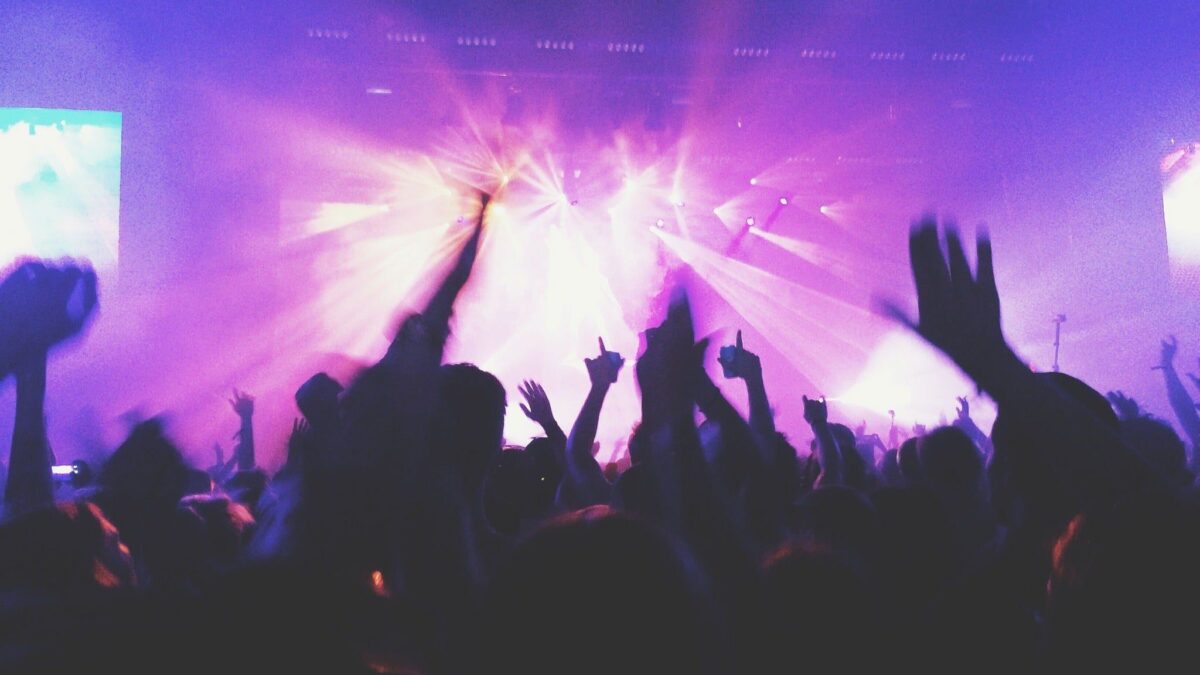Don't Stop Believing: An 80s Prom Experience-image